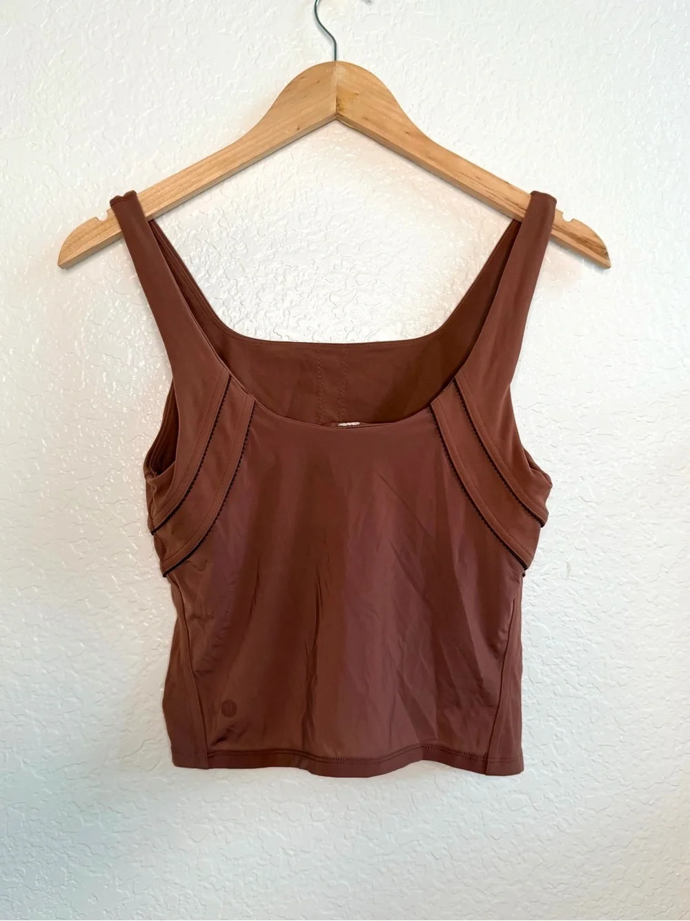 Lululemon Nulu and Mesh Back Shelf-Bra Yoga Tank Top 8 Brown